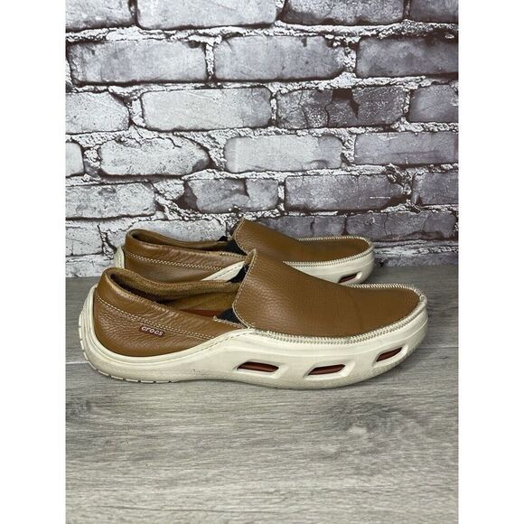 Crocs Brown Leather Vented Soles Cushioned Outdoor Loafers Men’s Sz 12M US/45EU - Picture 3 of 16